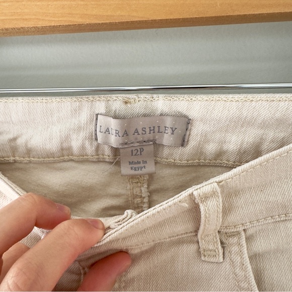 Laura Ashley Cream Jeans with Pocket Details - Picture 12 of 14